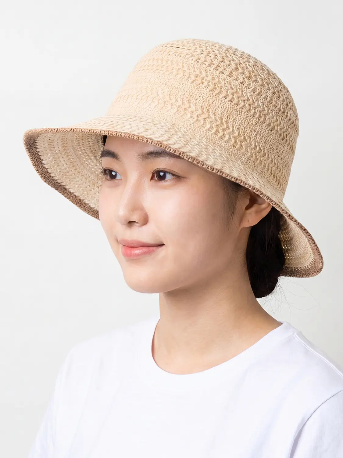 [DAISO] Wide Brim Woven Bucket Hat - Ivory / 와이드챙 짜임 벙거지 모자 아이보리