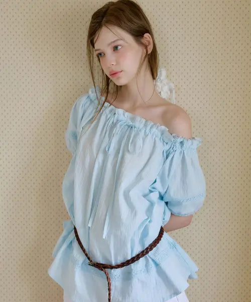 [LETTER FROM MOON] Loewe One Shoulder Lace Blouse (Sky Blue) / 로에 원숄더 레이스 블라우스 ( 스카이블루 )