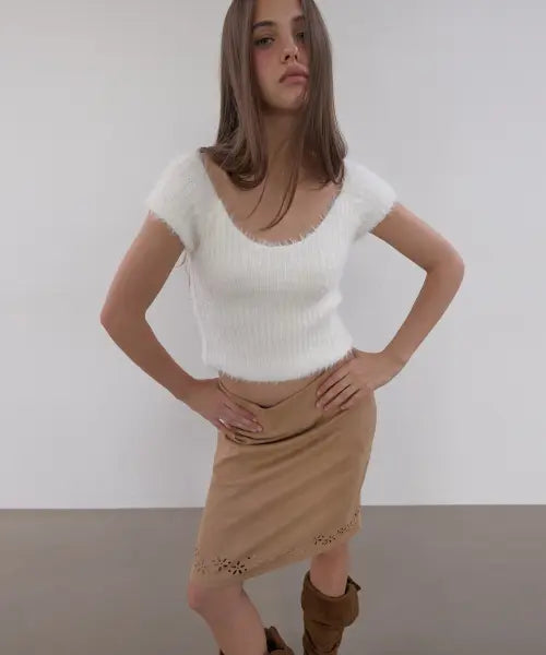 [ASURA] FLUFFY SHORT SLEEVE KNIT (IVORY)