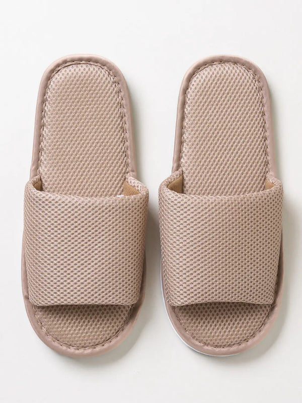 [DAISO] Lightweight Mesh Slit Slippers 260 mm / 가벼운 메시 트임 거실화 260 mm