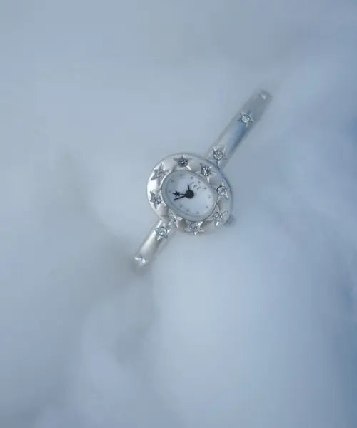 [EEESPACE] Babe Star Watch (White)