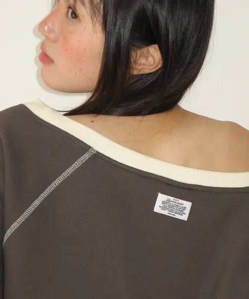 [RONRON] BLOCKED OFF SHOULDER SWEATSHIRT CHARCOAL