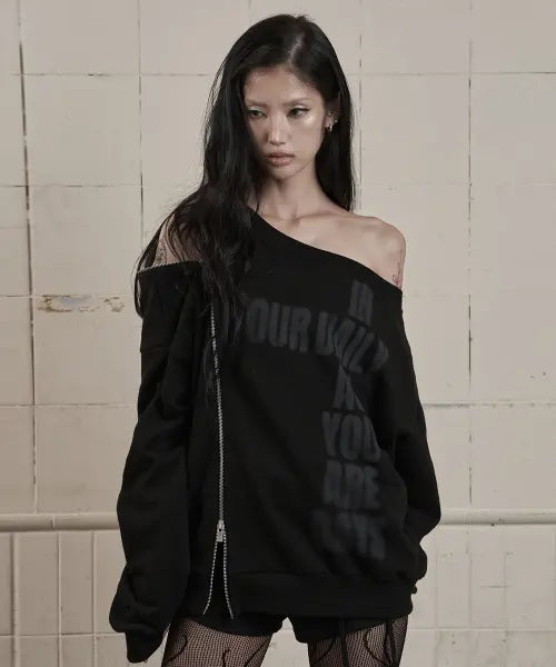 [AS YOU ARE] LINE OFF-SHOULDER SWEATSHIRT BLACK / 라인 오프숄더 스웻셔츠 블랙