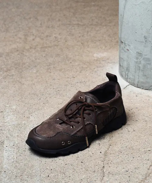 [KHIHO] Oblique Panel Sneakers - Brown / 오블리크 패널 스니커즈 브라운
