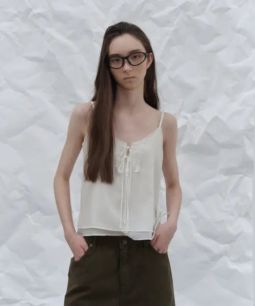 [FOETO] Applique Lace Blouse - Ivory