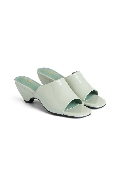 [DEINET] ENAMEL SLIPPERS IN MINT
