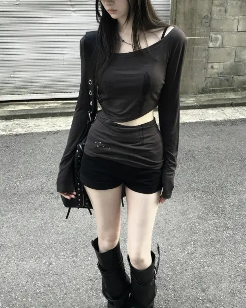 [LIBERALNEWS] Dagger Slash Flared Long-Sleeve Top - Dusty Green / DAGGER SLASH FLARED LONG-SLEEVE_DUSTY GREEN