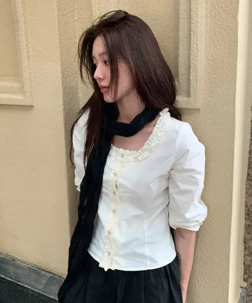 [LETTER FROM MOON] Hazel Frill 7/8 Blouse (Cream) / 헤이즐 프릴 7부 블라우스 ( 크림 )