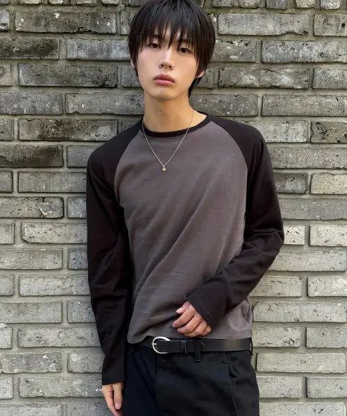 [SIGNATURE] Cropped Raglan Long Sleeve T-Shirt [Black] / 크롭 레글런 긴팔 티셔츠[블랙]