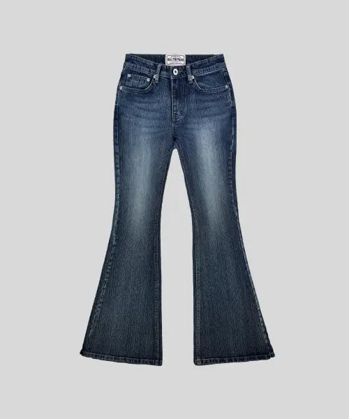 [RULE THE PHASE] Blue Trace Low-Rise Flare Denim
