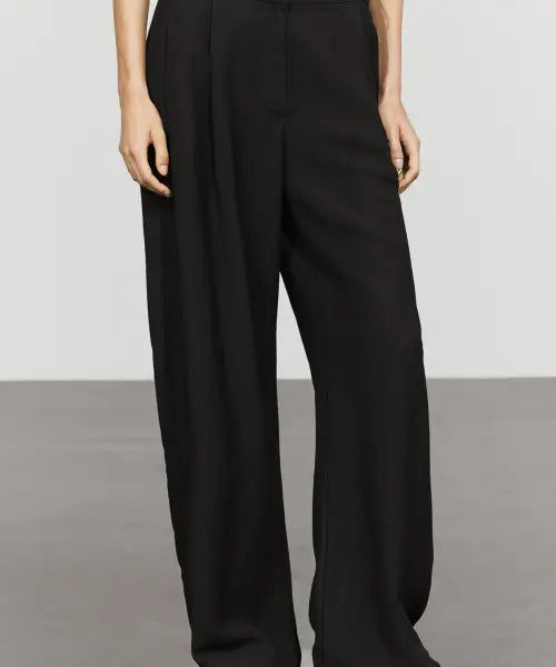 [MASSIMO DUTTI] Pleats Barrel Fit Pants / 플리츠 배럴핏 팬츠