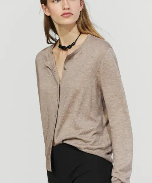 [MASSIMO DUTTI] Round Neck Fine Knit Cardigan / 라운드넥 파인 니트 가디건