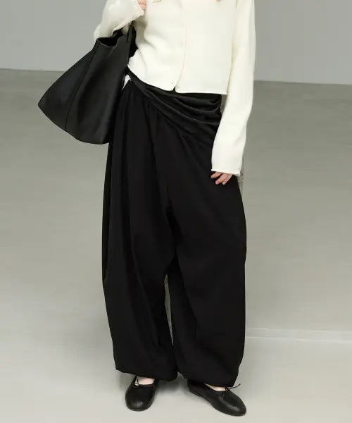 [LEVAR] Relaxed Drape Pants - Black