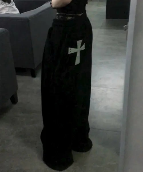 [FUZZY SCAN] Cross Patch Curved Balloon Pants Black / 크로스패치 커브드 벌룬팬츠 블랙