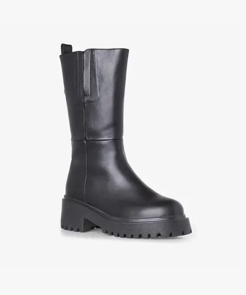 [SAERA] Round Toe Platform Wedge Basic Boots / 라운드토 키높이 통굽 베이직 부츠 K56F700