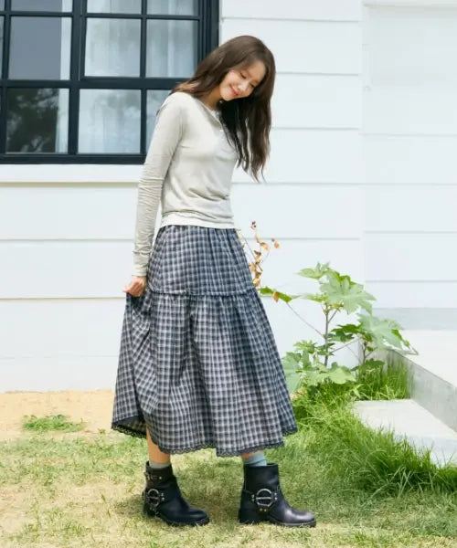 [DEPOUND] lace point check tiered skirt - navy / 레이스 포인트 체크 티어드 스커트 [네이비]