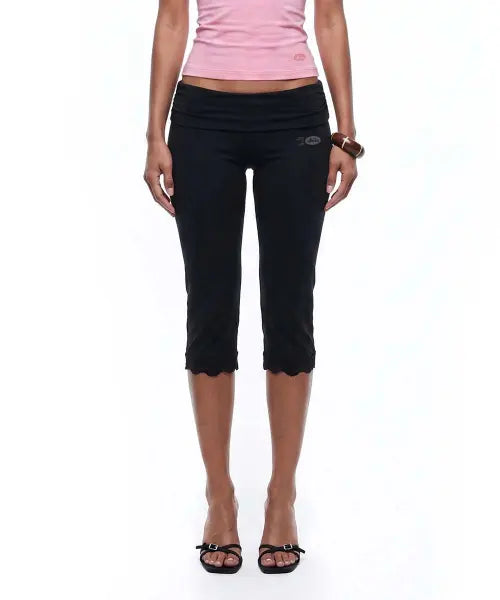 [BADBLOOD] Everyday Lace Capri Pants - Black