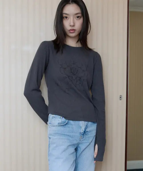 [IFSO MAGNET] Rose Waffle-Print T-Shirt - Charcoal
