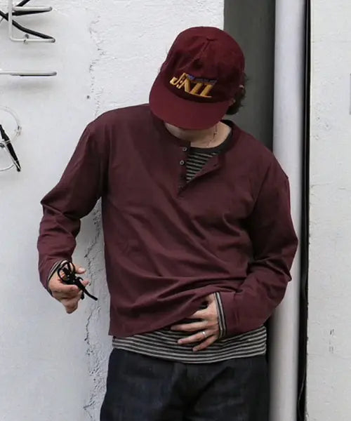 [KIIMUIR] Stripe Layered Henley Neck Long Sleeve_Burgundy / [크롭] 스트라이프 레이어드 헨리넥 롱슬리브_버건디