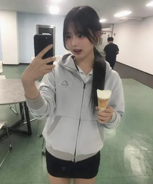 [ZEROSI] ZRS Patch Applique Colorblock Two-Way Hoodie Zip Up (Sky Blue) / ZRS 패치 아플리케 배색 투웨이 후드집업 (스카이블루)