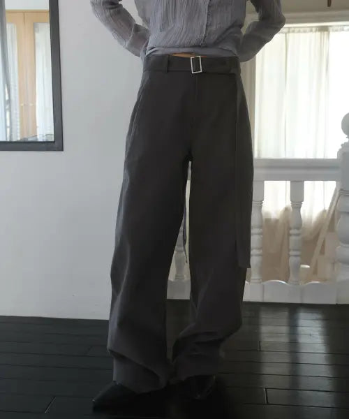 [LYNTE] Belted Curved Slacks (Dark Gray)