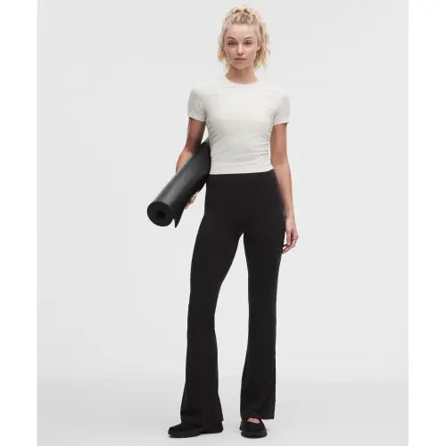 [LULULEMON] Groove No-Line High-Rise Flared Pants BLK / 그루브 노라인 하이라이즈 플레어드 팬츠  BLK