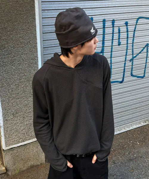 [KIIMUIR] Waffle Hood Long Sleeve_Charcoal / [크롭] 와플 후드 롱슬리브_차콜