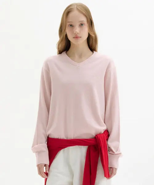 [MARIE CLAIRE] Basic Logo Wool V-Neck Knit (MAGCKN03MLP) / 베이직 로고 울 브이넥 니트(MAGCKN03MLP)