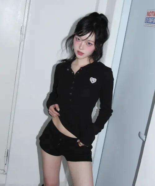 [CHERRYQUIRI] Soft Cozy Waffle Hoodie - Black