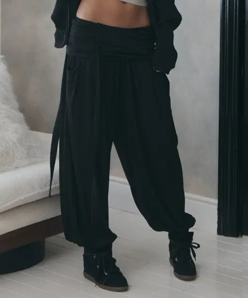 [PLEASENOFOLLOW] Buddy Wide Shirring Balloon Pants (Black)