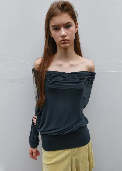 [PHILCE] Shirring Off-Shoulder Long sleeve, Black