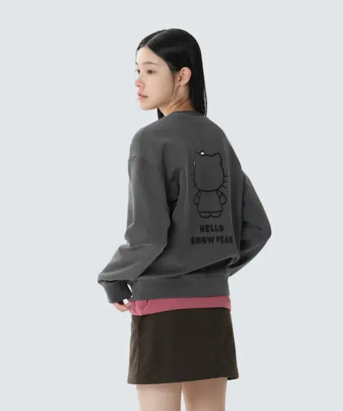 [SNOWPEAK APPAREL] [SNOWPEAK X Hello Kitty] PIGMENT-Dyed Womens Sweat-Shirt (S26FWFHT85) Charcoal / [스노우피크 X 헬로키티] 피그먼트 다잉 여성 맨투맨 (S26FWFHT85) Charcoal