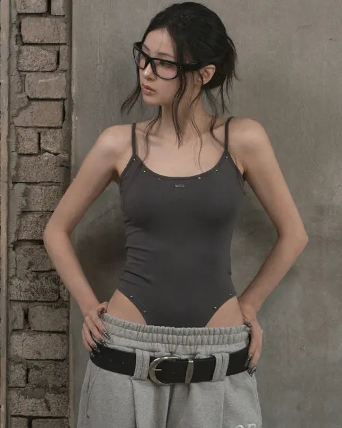 [KHAKIPOINT] Stud Bodysuit Sleeveless (charcoal)