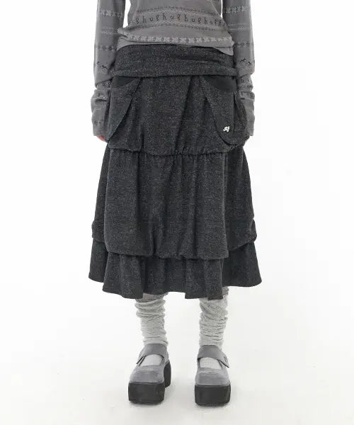 [HUG YOUR SKIN] Big pocket flayered midi skirt (Black) / 빅 포켓 플레어드 미디 스커트 (블랙)