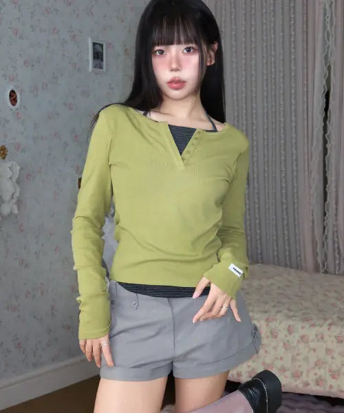 [YOUHEE] ESSENTIAL HALTER NECK LONG SLEEVE_OLIVE / [아네딘X유희] ESSENTIAL HALTER NECK LONG SLEEVE_OLIVE