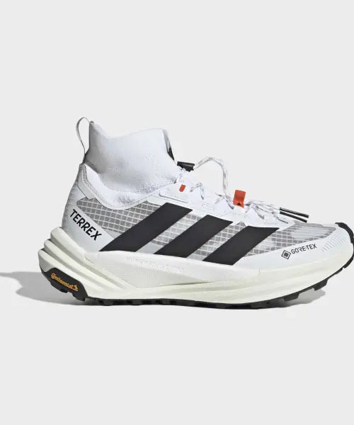 [ADIDAS] TERREX FREEHIKER 3  FTWWHT/CBLACK/OWHITE / 테렉스 프리하이커 3 울트라 고어텍스 M - 화이트:블랙 / KI8263