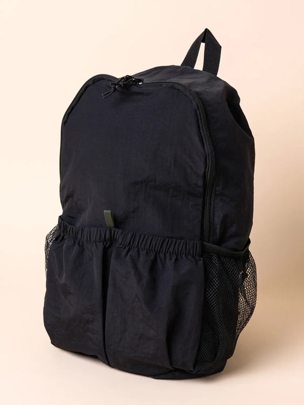[DAISO] Foldable Pocket Backpack Black / 가을이왔어요 접이식 포켓 백팩 블랙