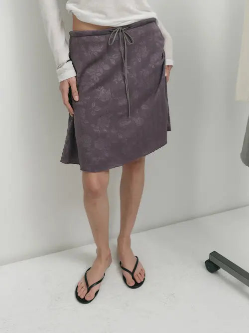 [SOFLER] SIENA SEMI FLARED MIDI SKIRT_DARK PURPLE