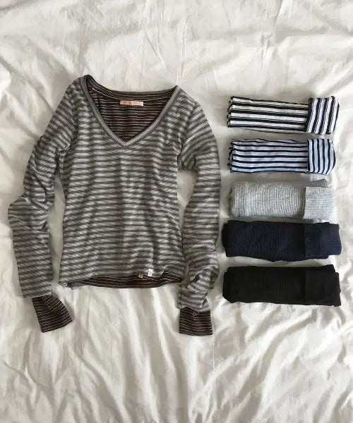 [BITTERCELLS] [2 PACK]Essential V Neck Tee\u0026Golgi V Neck Tee / [2 PACK]에센셜 브이 넥 티\u0026에센셜 골지 브이 넥 티