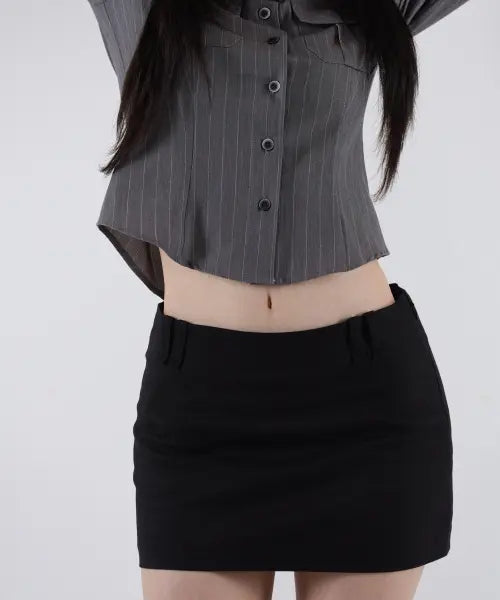 [0321] Low-Rise Denim Skirt - Black / LOW-RISE DENIM SKIRT_BLACK