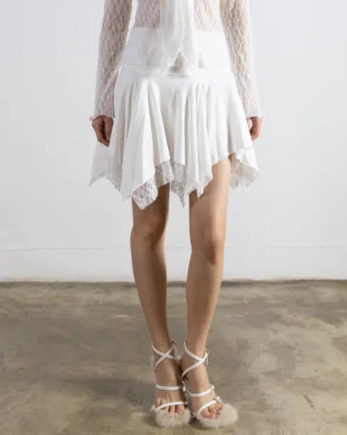 [MAGORENSEOUL] Shirred Lace-Layered Skirt White / 셔링 레이스 레이어드 스커트 화이트