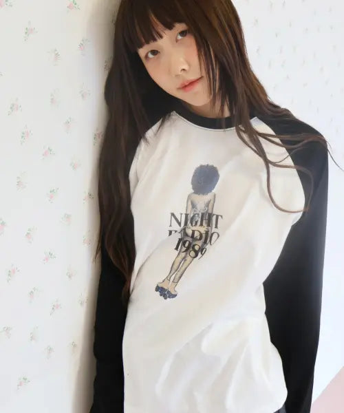 [KIKOZY] Night Radio Raglan T-shirt - Black / Night Radio Raglan T-shirt_Black