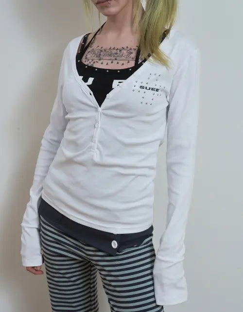 [SETUP-EXE] DEEP V-NECK BUTTON TOP / WHITE