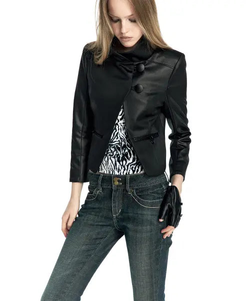 [KASHIKO] Quarter Cut High-Neck Jacket - Black / Quarter Cut High-Neck Jacket Black