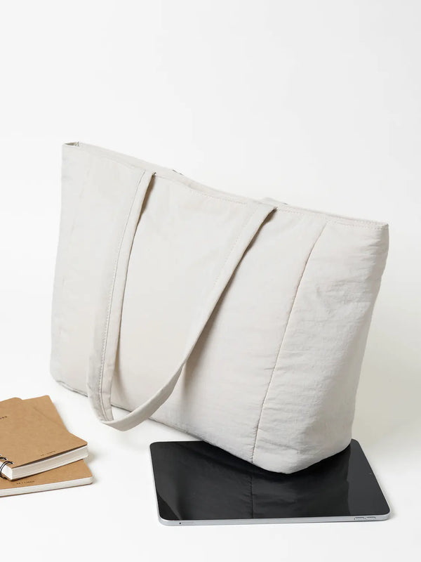[DAISO] Padded Shoulder Bag - Ivory / 패딩 숄더백 아이보리