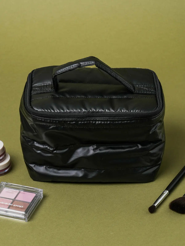 [DAISO] Padded Makeup Pouch / 패딩 메이크업 파우치