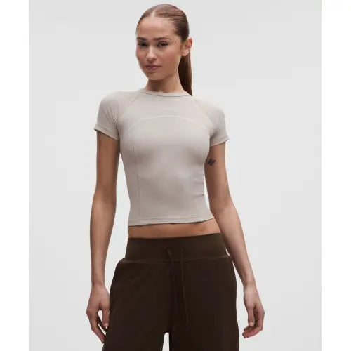 [LULULEMON] Ribbed Nulu Short Sleeve Shirt / 리브드 Nulu 숏슬리브 셔츠  DOWN