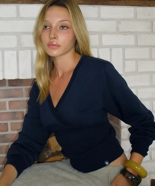 [BITTERCELLS] Slim Wrap V Neck Sweat Shirt-Navy / 슬림 랩 브이넥 스웻 셔츠-네이비