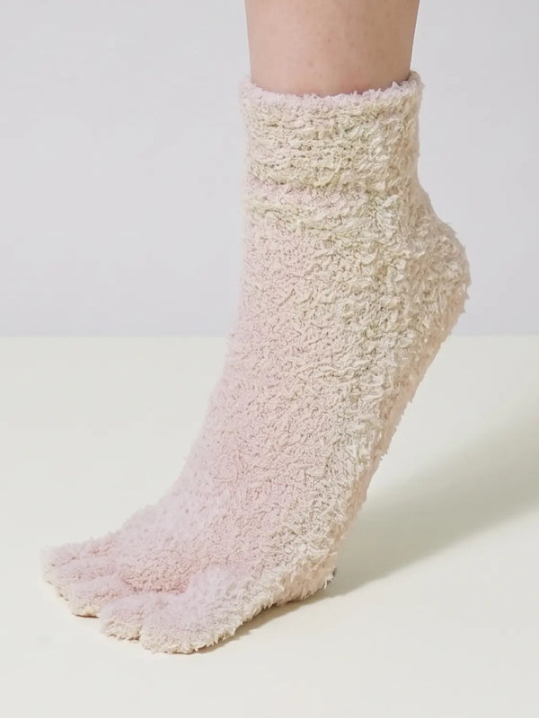 [DAISO] Thick Toe Sleep Socks - Beige / 도톰 발가락 수면 양말 베이지