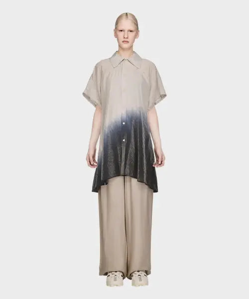 [Y-3] Women's Short Sleeve Deep Dye Overshirt Alumina/Black / (W) 숏 슬리브 딥 다이 오버셔츠 베이지 W SS DD OVRSHRT ALUMINA/BLACK